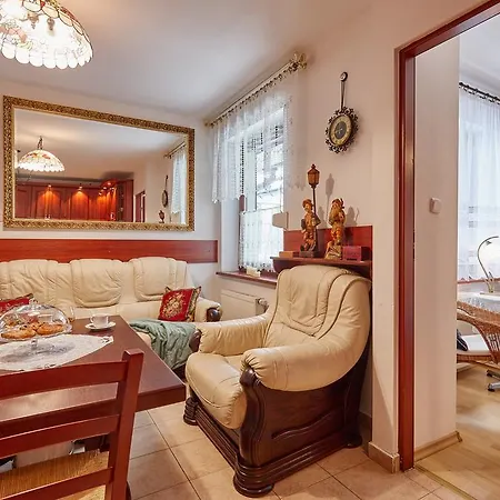 Okowita I Karat Apartmán *